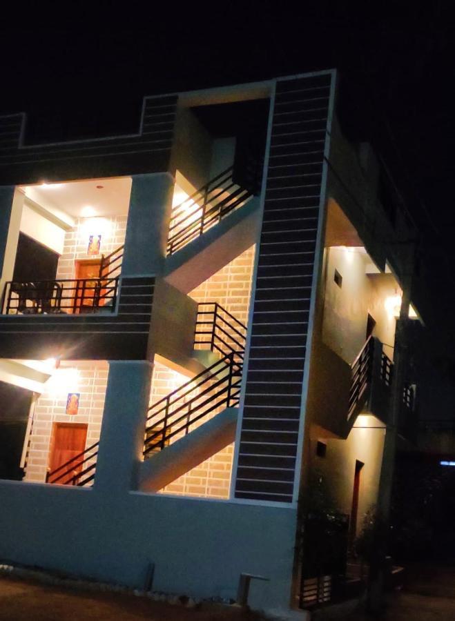 Veeru Homestay Hospet Dış mekan fotoğraf