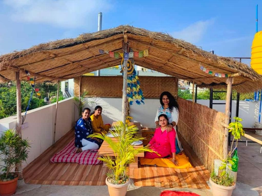 Veeru Homestay Hospet Dış mekan fotoğraf